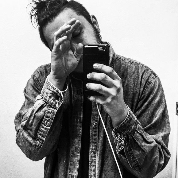 Meet your Posher, Jesse - Picture 1 of 1